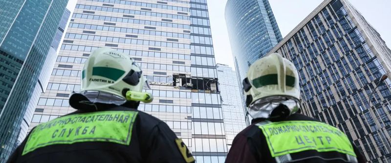  Atacurile, inclusiv cel de marți, au vizat inclusiv cartierul de afaceri Moskva-Citi, aflat la câțiva kilometri vest de Kremlin.