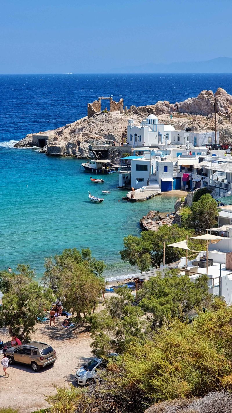 George Mihai, prezentatorul "ROventura", vacanță de vis în insulele grecești