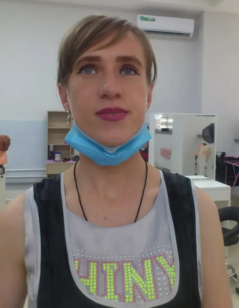 Olga Leontyeva, blocată în lift trei zile la etajul 9