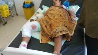 A scăpat cu viață în mod miraculos! O femeie a fost prinsă în gura unui crocodil timp de 90 de minute! 