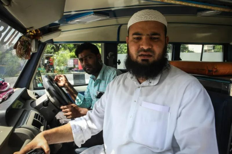 Shadab Anwar, fratele mai mare al imamului ucis