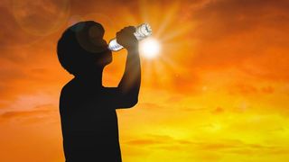 Rom&acirc;nia se topește la 41 de grade: O nouă atenționare meteo. Este cod portocaliu și galben de caniculă &icirc;n toată Rom&acirc;nia