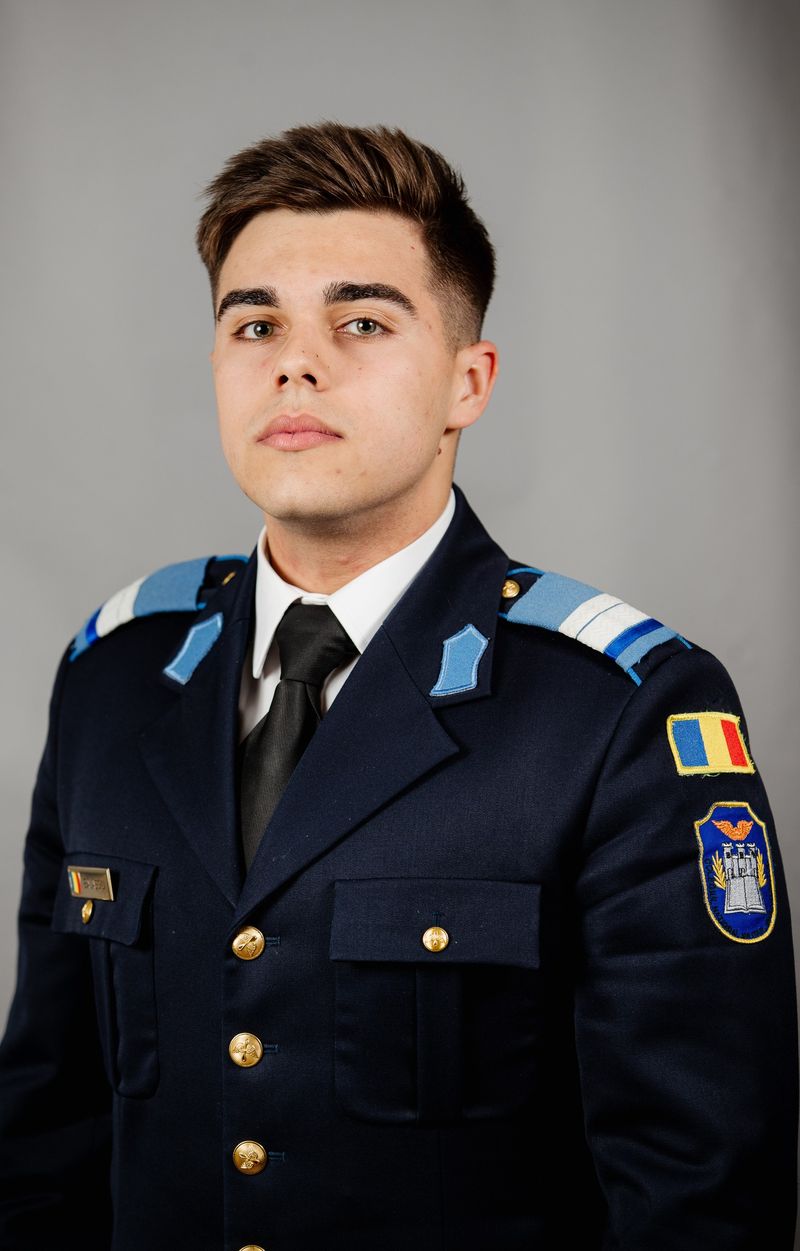 Radu Bălășoiu - student