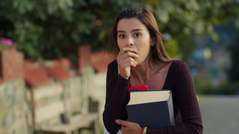 În această seară, de la ora 19:00, în “Dragoste și speranță”, la Kanal D2, Zeynep, decizie dureroasă