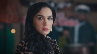 În această seară, de la ora 20:00, în “Melek”, la Kanal D, Melek, renegată de tatăl ei