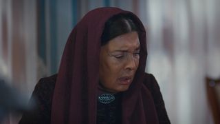 În această seară, de la ora 20:00, în “Melek”, la Kanal D, Melek, renegată de tatăl ei