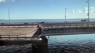 Cele două atacuri pe mare de vineri au avut loc &icirc;n apropierea str&acirc;mtorii Kerch.