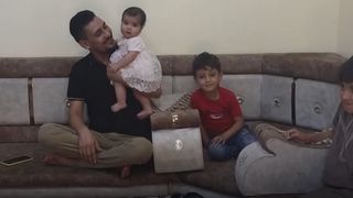 Afraa a fost externată și predată mătușii sale paterne și soțului ei.