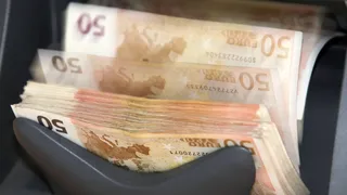 Pensii speciale de 10 ori mai mari decât pensia medie din România