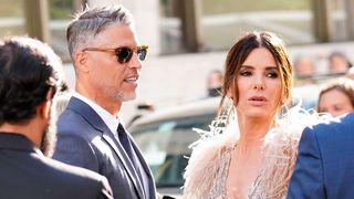 Bryan Randall a murit. Iubitul actriței Sandra Bullock s-a stins la 57 de ani din cauza unei boli grave