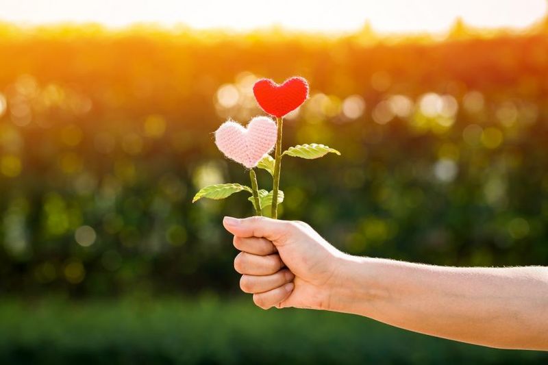 Mesaje cu La mulți ani de Sf. Maria 2023 pentru data de 15 august: Felicitări și urări frumoase