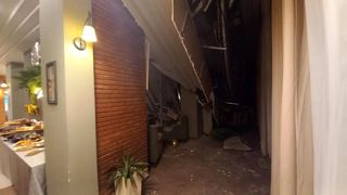 Momente de panică în timpul unui majorat la Băile Herculane. Tavanul s-a prăbușit peste ei: „M-am gândit că e cutremur''