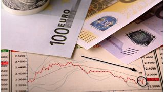 VIDEO- Țara în care trăiesc 4 milioane de români aprobă o taxă excepțională de 40% pentru bănci