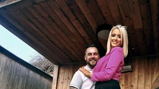 Femeia &bdquo;gigant&rdquo; și-a &icirc;nt&acirc;lnit &icirc;n sf&acirc;rșit adevărata dragoste: &bdquo;Nu ne putem privi &icirc;n ochi, dar suntem la același nivel&rdquo;