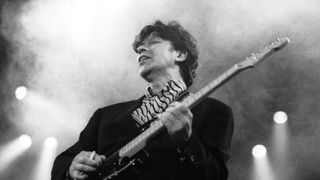 Robbie Robertson a &icirc;ncetat din viață. Chitaristul a decedat la v&acirc;rsta de 80 de ani, &icirc;n urma unei lungi suferințe