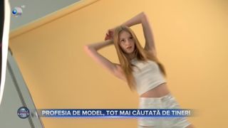 Lumea modei a devenit o atracție pentru foarte mulți tineri. Ce trebuie să știe tinerele care aspiră la statutul de model