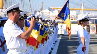 Spectacol pregătit de autorități pentru Ziua Marinei