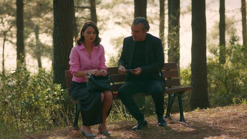 În această seară, de la ora 19:00, în “Dragoste și speranță”, la Kanal D2, Zeynep, decizie radicală  