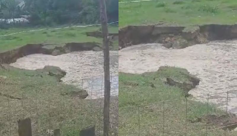 Alunecare de teren, la Târgul Ocna