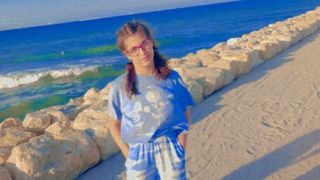 Ionela a plecat dintr-un centru familial și nu s-a mai &icirc;ntors! Fata are 14 ani!