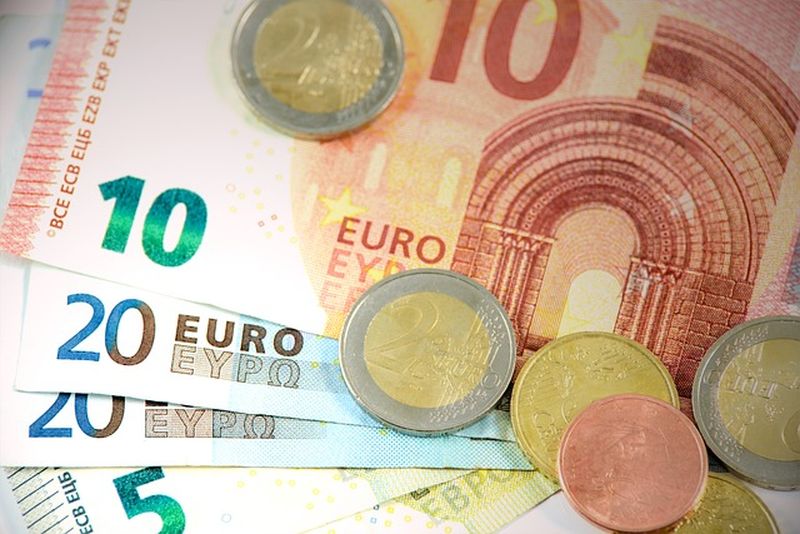 Curs valutar BNR azi, 14 august 2023. Cât costă un euro?