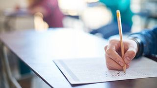 Subiecte BAC 2023 Rom&acirc;nă sesiunea de toamna: la ce oră se publică baremul de corectare