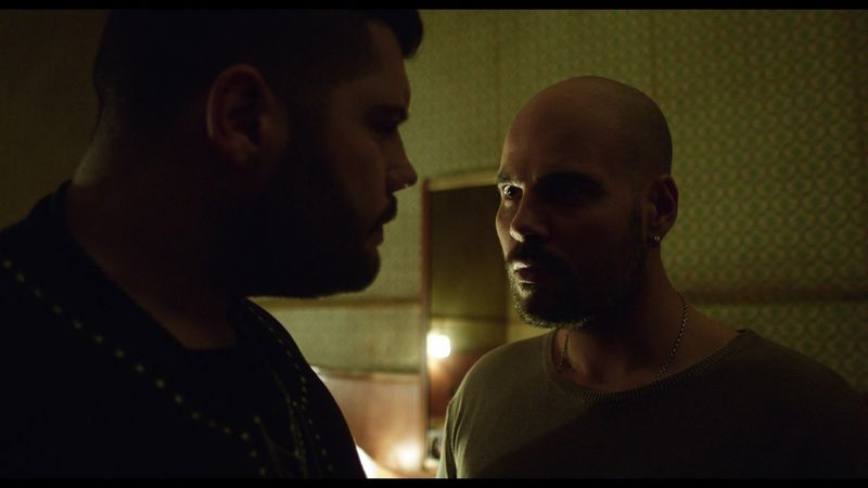 Gennaro Savastano, <sabotat> de propria familie? Intrigi țesute cu minuțiozitate și lupte teribile între cele mai puternice clanuri mafiote italiene, în această seară, de la ora 22:30, într-un nou episod din “Gomora”, la Kanal D2Gennaro Savastano, <sabota