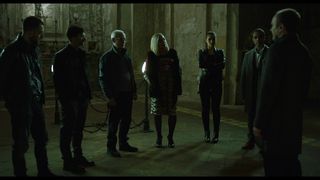 Gennaro Savastano, sabotat de propria familie? Intrigi țesute cu minuțiozitate și lupte teribile între cele mai puternice clanuri mafiote italiene, în această seară, de la ora 22:30, într-un nou episod din “Gomora”, la Kanal D2Gennaro Savastano, sabota