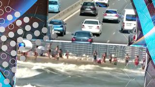 VIDEO - Vreme capricioasă de Sfânta Maria! Vântul puternic persistă pe litoralul românesc, valurile sunt foarte mari