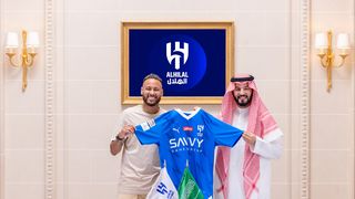 Primele imagini cu Neymar Jr. în tricoul echipei Al-Hilal din Arabia Saudită. "Afacere făcută de tatăl său, Neymar Pai" - GALERIE FOTO