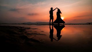 18 august 2023: Ziua Cuplurilor. Cinci sfaturi care te vor ajuta să &icirc;ți menții relația sănătoasă