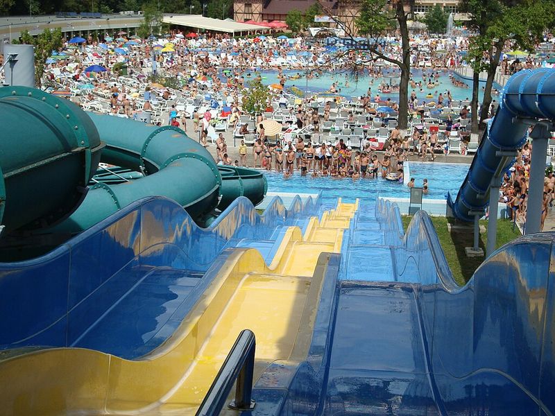 Apa termală de la Baile Felix nu este indicată pentru toată lumea.