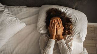 Ce fruct face minuni dacă vrei să adormi mai repede seara