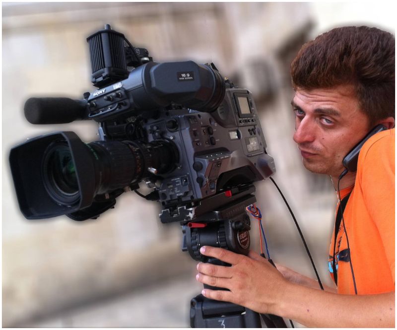 Doliu în presa din București. Robert Rindche s-a înecat vineri seara la Costinești