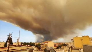 Noi incendii puternice în Grecia