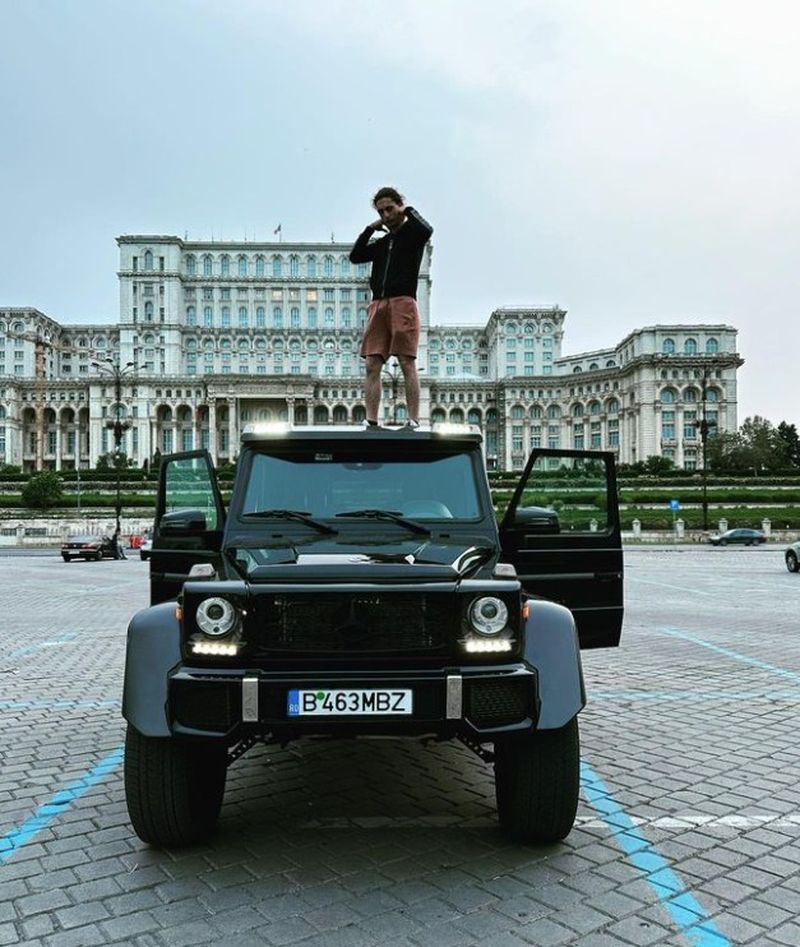 Cine este șoferul de 19 ani care a ucis doi tineri pe litoral cu Mercedesul de colecție