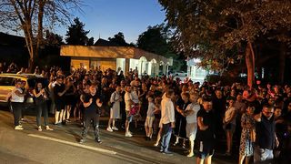 Protest &icirc;mpotriva nepăsării de la Spitalul județean Botoșani