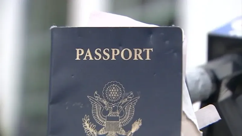 Situație neplăcută pentu un cuplu, cu doar câteva zile înainte de a se căsători. Nunta lor de vis din Italia a fost ruinată după ce câinele le-a mâncat pașapoartele