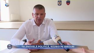 VIDEO- Telenovelă politică, război pe birouri. Biroul viceprimarului a fost mutat de primar, &icirc;n căminul cultural