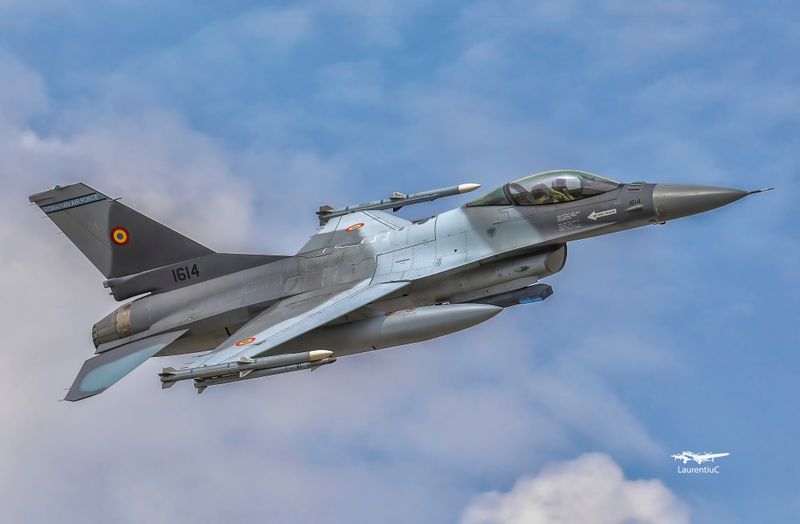 Cum va fi vremea la BIAS 2023. Ce se întamplă cu show-ul aviatic dacă va ploua pe 26 august?