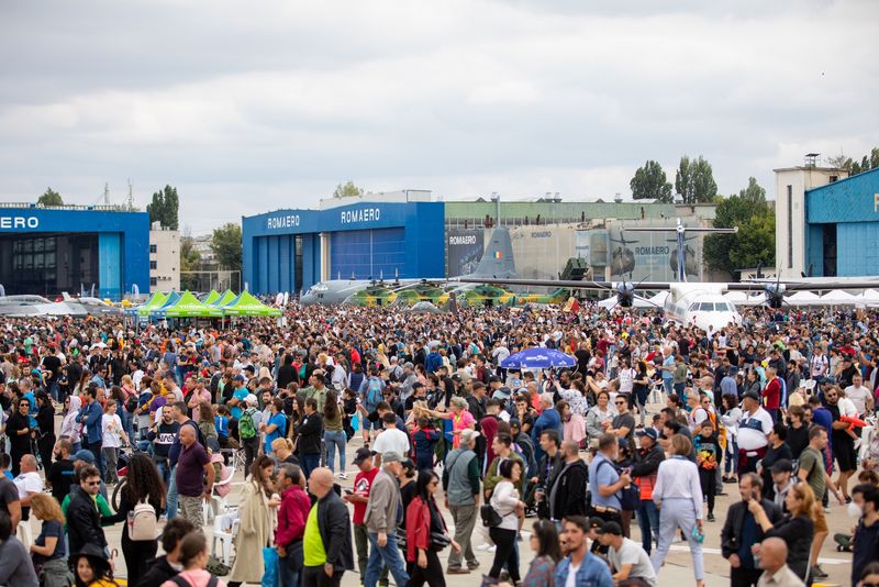 Cum va fi vremea la BIAS 2023. Ce se întamplă cu show-ul aviatic dacă va ploua pe 26 august?