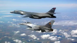 4 lucruri interesante despre avioanele F-16 trimise de SUA &icirc;n Ucraina