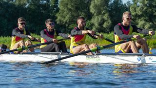 At&acirc;t echipa feminină, c&acirc;t și echipa masculină au ieșit &icirc;nvingătoare, aduc&acirc;nd aurul Rom&acirc;niei.