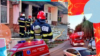 VIDEO- O explozie a fost urmată de incendiu, la o pizzerie din Pașcani. Proprietarul localului a fost rănit, iar locatarii din bloc au fost evacuați