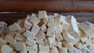 &rdquo;La piață, se vinde ce crede lumea că se vinde&rdquo;