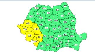 Vremea extremelor &icirc;n Rom&acirc;nia! După caniculă, vin ploile. Jumătate de ţară afectată de furtuni, grindină și vijelii