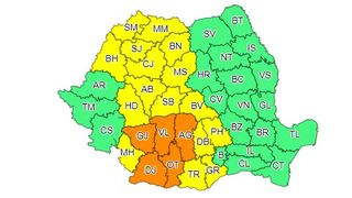 Vremea extremelor &icirc;n Rom&acirc;nia! După caniculă, vin ploile. Jumătate de ţară afectată de furtuni, grindină și vijelii