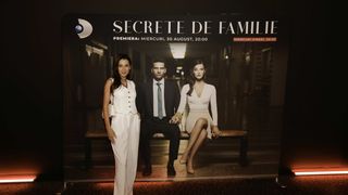 Avanpremieră cu fast, aseară, pentru serialul &ldquo;Secrete de familie&rdquo;, ce va avea premiera miercuri, de la ora 20:00, la Kanal D!