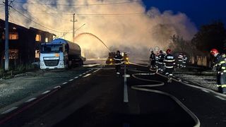 Exploziile de la Crevedia: Procurorii DNA au ridicat mai multe documente de la ISU D&acirc;mbovița după exploziile de la stația GPL