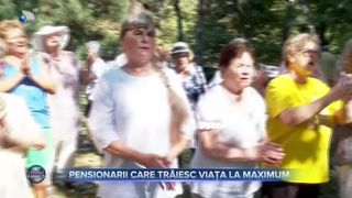 VIDEO - Pensionarii care trăiesc viața la maximum. Peste 100 de bătr&acirc;ni se str&acirc;ng &icirc;n fiecare dimineață &icirc;n parc pentru mișcare